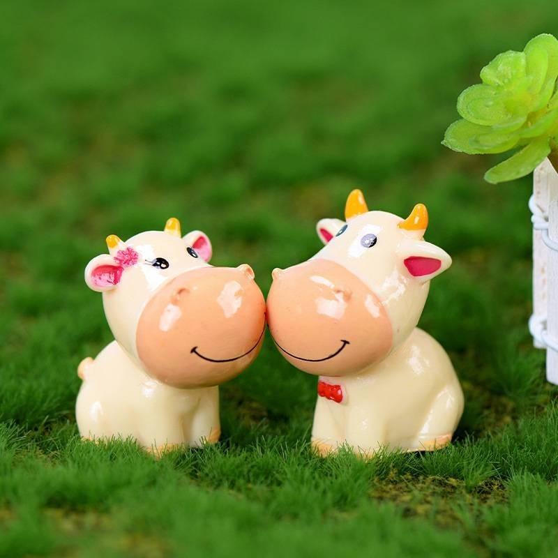 Cute Resin Ox Figurine Cartoon Style Diy Miniature Animal Decoration Set