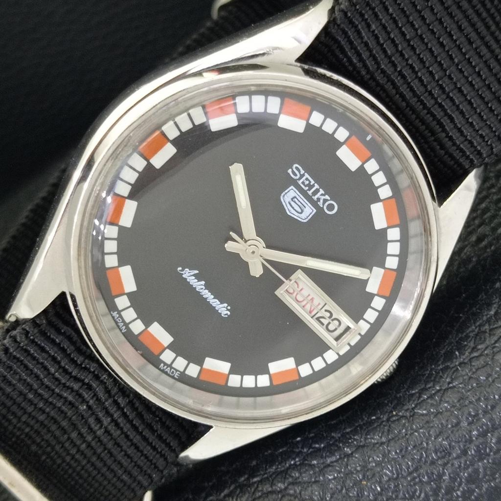 

SEIKO 5 AUTOMATIC JAPAN MENS 6309A VINTAGE BLACK COLOR DIAL WATCH a701205-5 R206a-a701205
