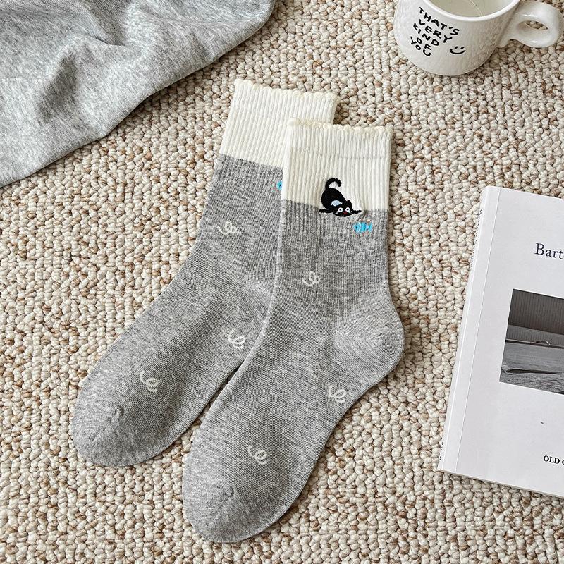 Female Autumn and Winter Cute Cartoon Cat Boneless Drum Pile Cotton Socks