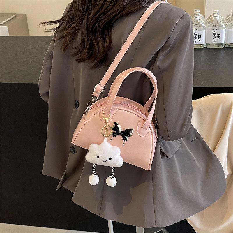 Niche design bag women's 2025 new fashionable and beautiful handbag casual simple shoulder messenger bag shell bag