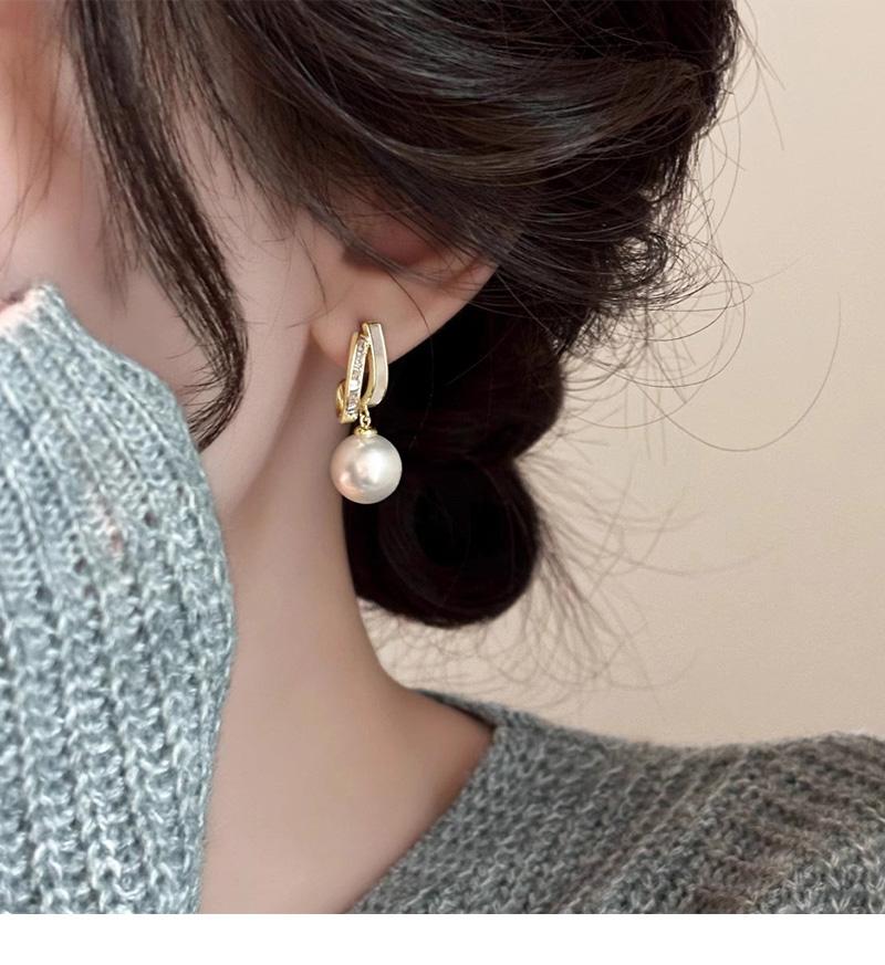 Light Luxury Niche Earrings, High-end Ear Clips, Temperament, Internet Famous Earrings, 2026 New Explosive Earrings, Atmospheric Accessories