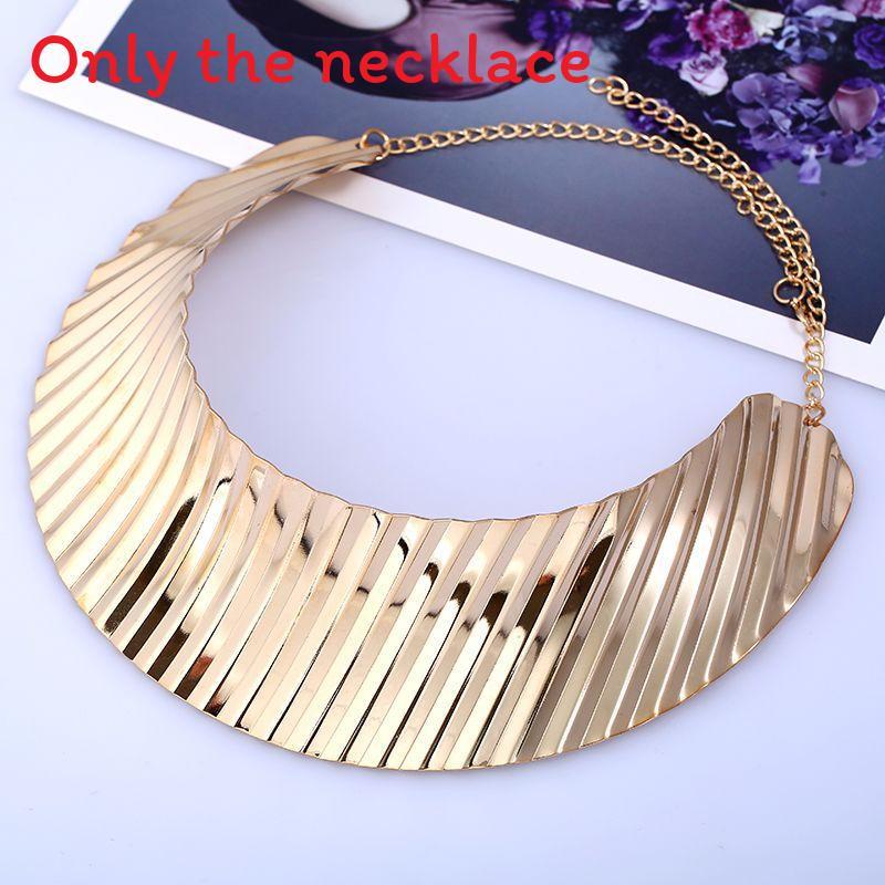 Короткое металлическое колье-чокер с геометрическим дизайном и гальваническим покрытием для модного образа и в качестве подарка Gold