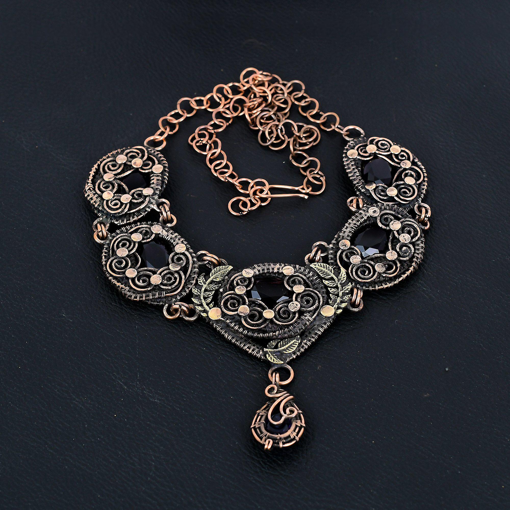 

Аметистовое ожерелье Ювелирное изделие из драгоценного камня, Ожерелье, обернутое медной проволокой 999 пробы, Подарок для женщин, Ожерелье ручной работы Adjustable With 18 Inches