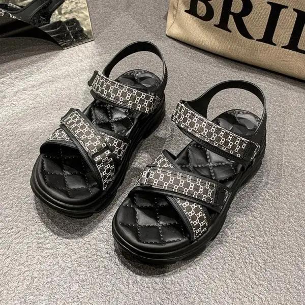 

All-Match Increasing Height Clogs With Heel Fashion Womens Shoes 2025 Beach Sandals Anti-Skid Thick Luxury Sports Multicolored S 39