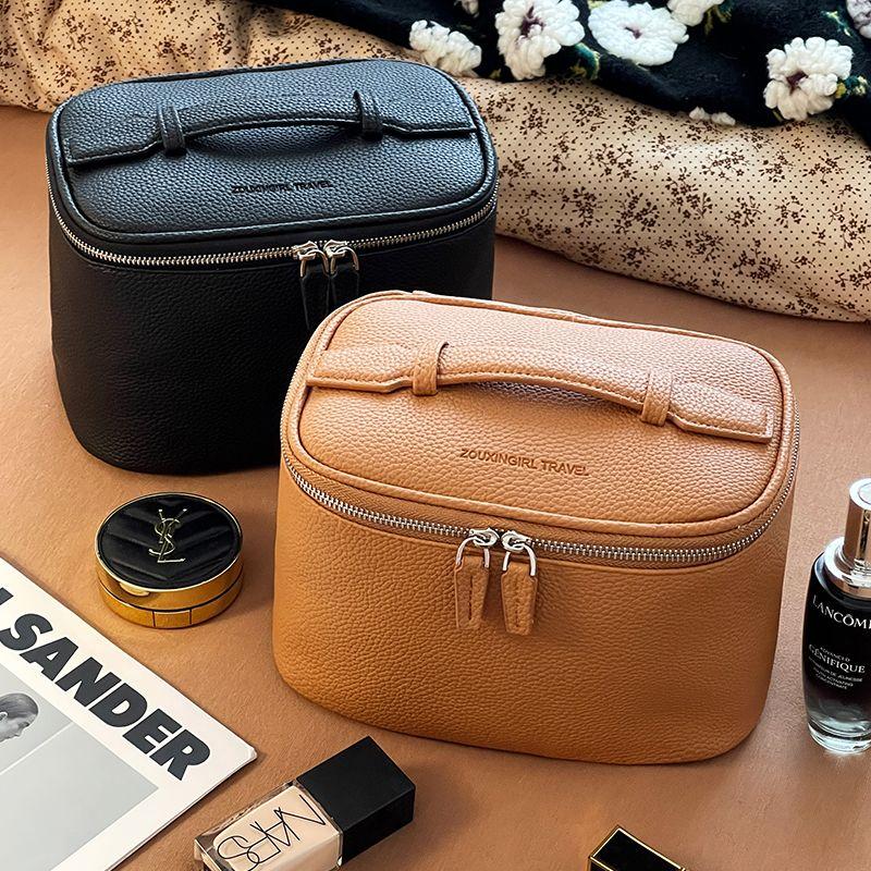 2025 New Female Cosmetic Bag Waterproof Cosmetic Organizer Bag Travel Portable Handheld Wash Cosmetic Bag
