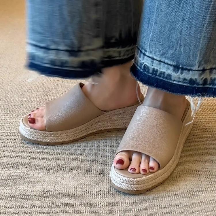 Soft Leather Version~ Straw Wedge Heel Sandals Women's 2025 Summer New Casual Outer Wear Open-toed Thick-soled One-word Slippers