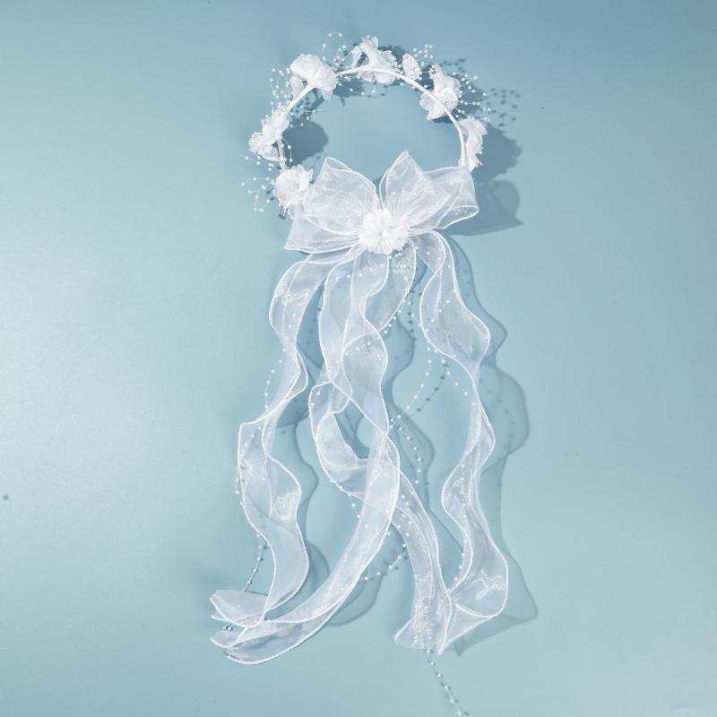 Handmade Vine Bridal Wreath Veil Headwear Features 3D Floral Accent Lightweight Comfort for Extended Wedding Wear