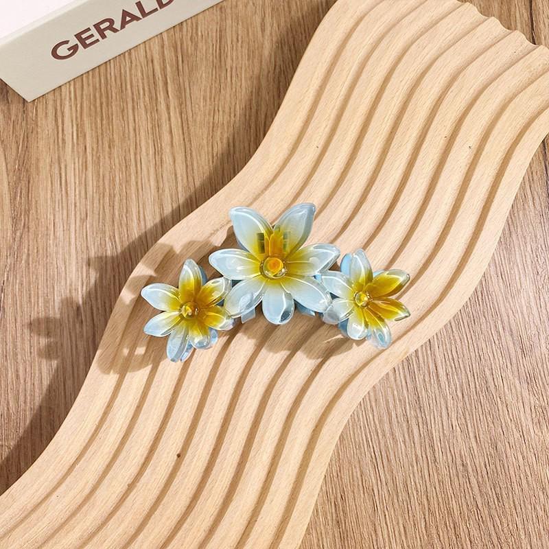 European/American Three Flowers Plumeria Claw Clip - Cute Large Hairpin for Women's Bun