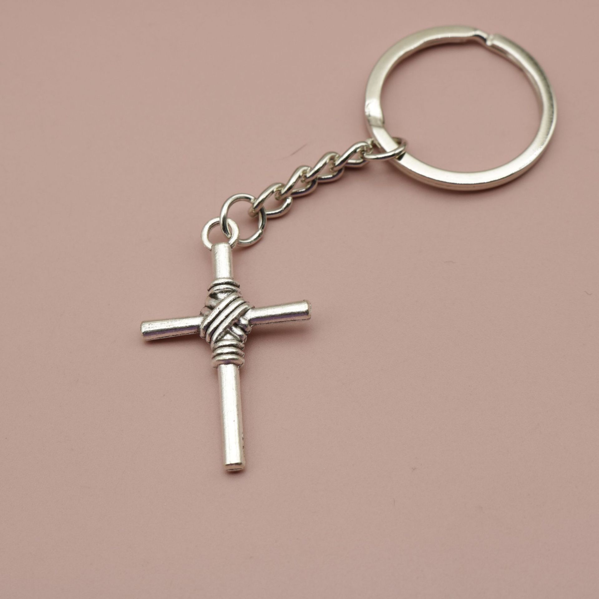 

Popular Jewelry Simple Cross Key Chain Pendant one size