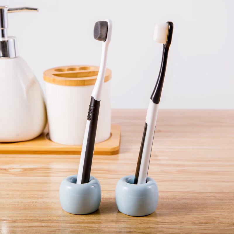 HAONIU Ultra-Soft Bristle Toothbrush