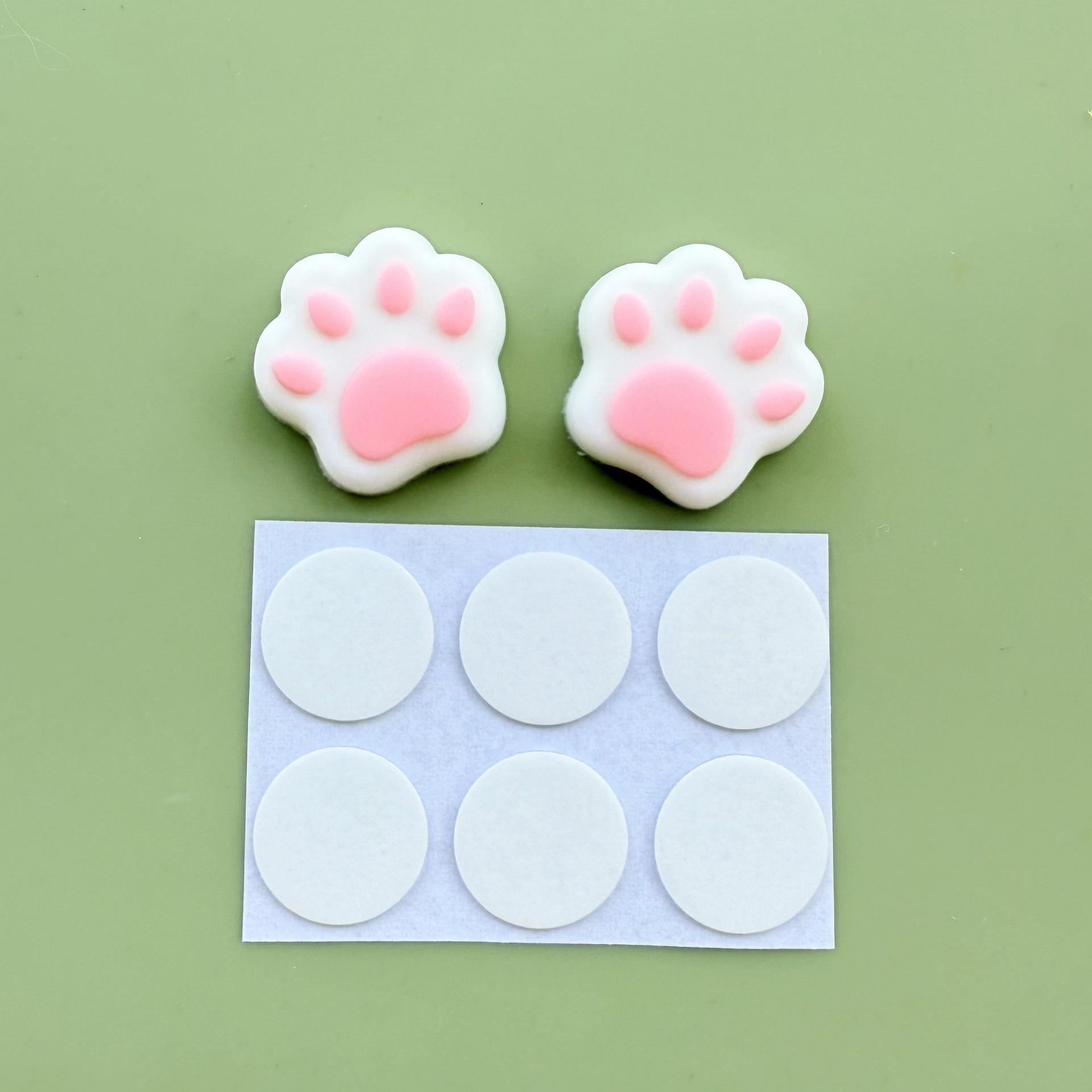 

3D Soft Glue Kitten & Bear Paw Stickers for DIY Jewelry, Phones, Notebooks, and Cups
