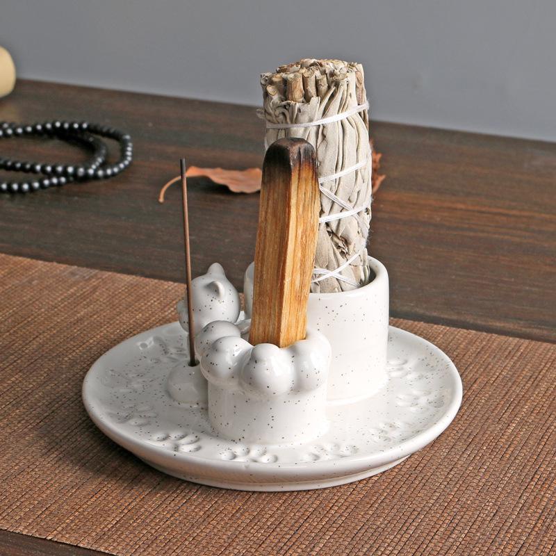 Nordic White Ceramic Incense Candle Holder - Minimalist Sage Dish for Atmosphere Decor.