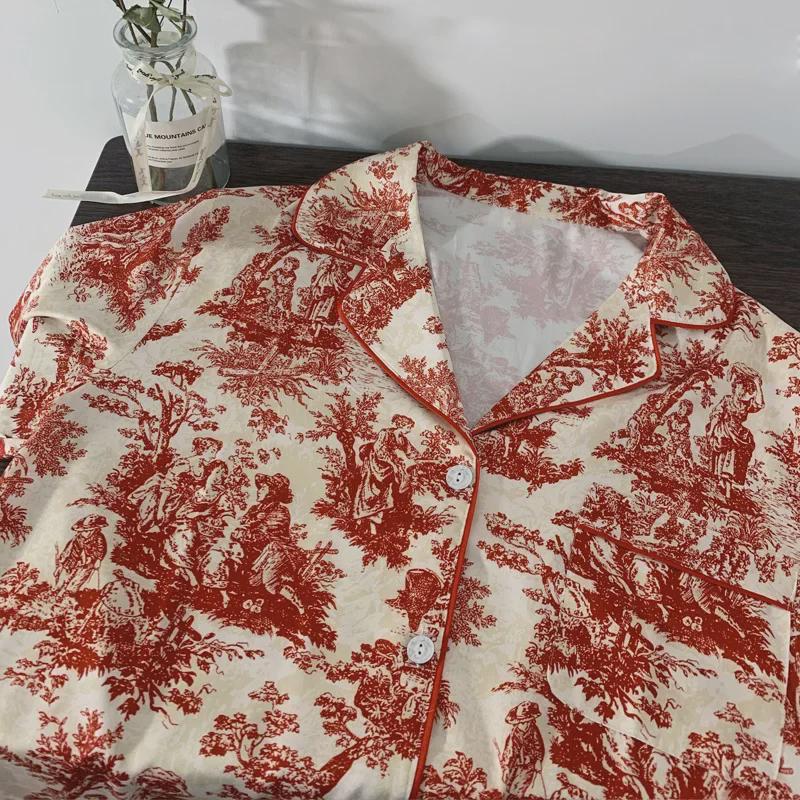 "Women's Long-Sleeve Floral Ice Silk Pajamas - Red"