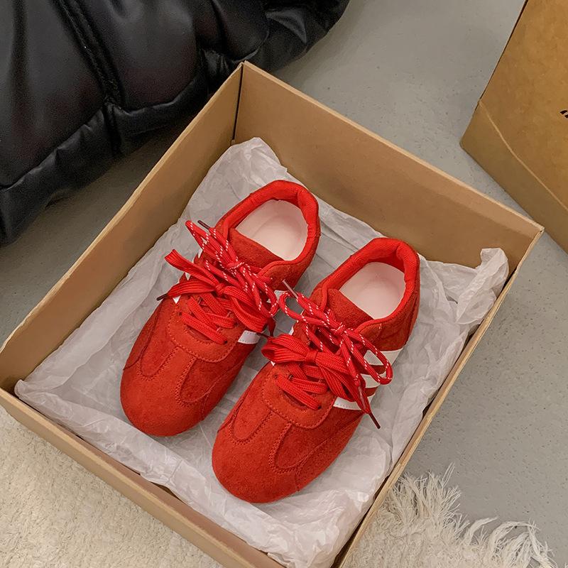 Forrest Gump Schuhe Damen Sportschuhe mit weicher Sohle 2025 Frühling und Herbst dünnes Mesh atmungsaktive kleine weiße Schuhe Retro deutsches Training