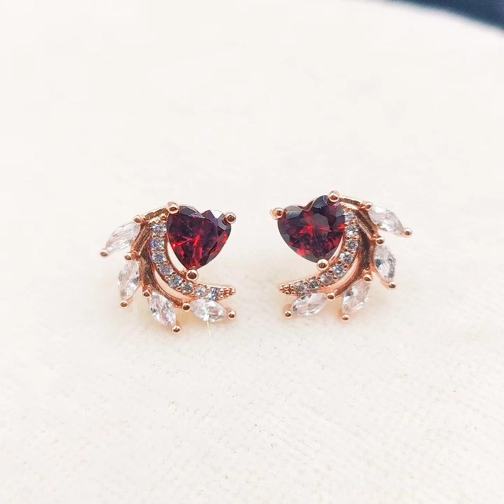Rose Gold Phoenix Tail Stud Earrings Women's Exquisite Small High-end Earrings Fashion Versatile Earrings