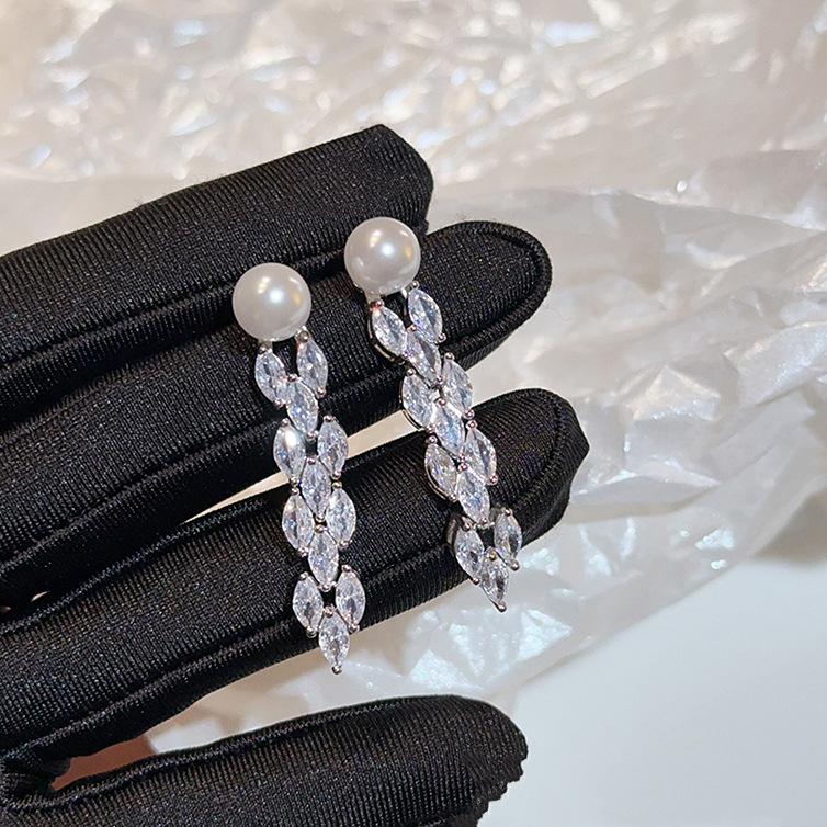 New silver needle fringed full diamond earrings women, zircon earrings temperament versatile earrings 925 silver needle