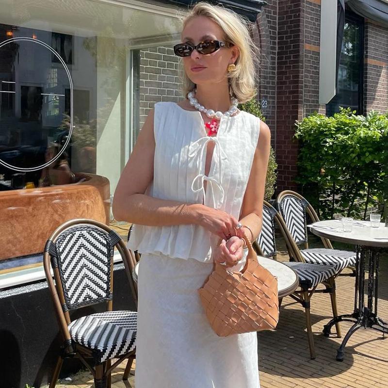 White Bandage Ribbed Sexy Tank Top Shirts Women Hollow Out Lace Up Sleeveless Slim Tops Hottie Summer Deep V Neck Street Sexy Beach Bandage Y2k Vest