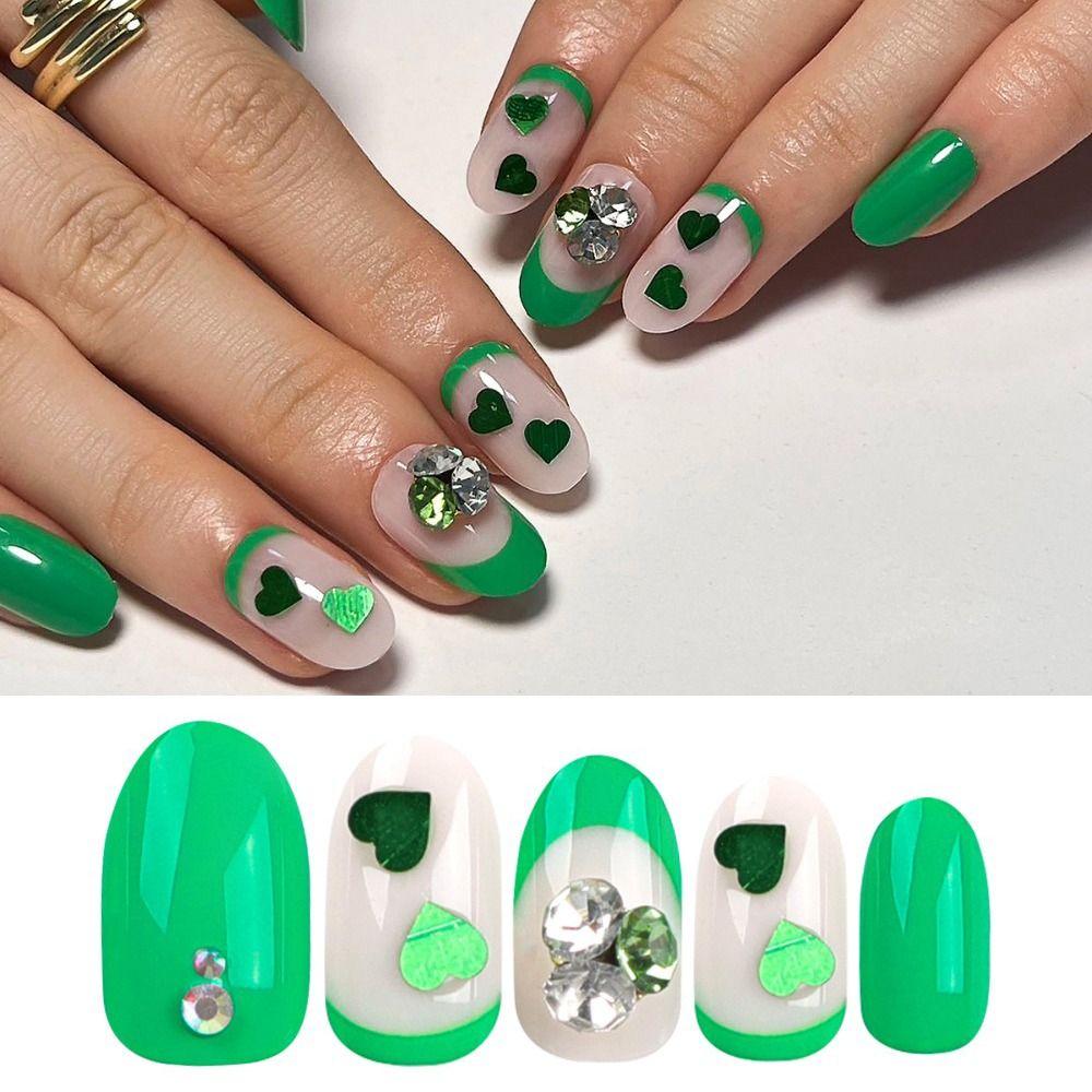 

Green Love Heart Sequins False Nails Short Oval Press on Nails Manicure Fake Nials DIY