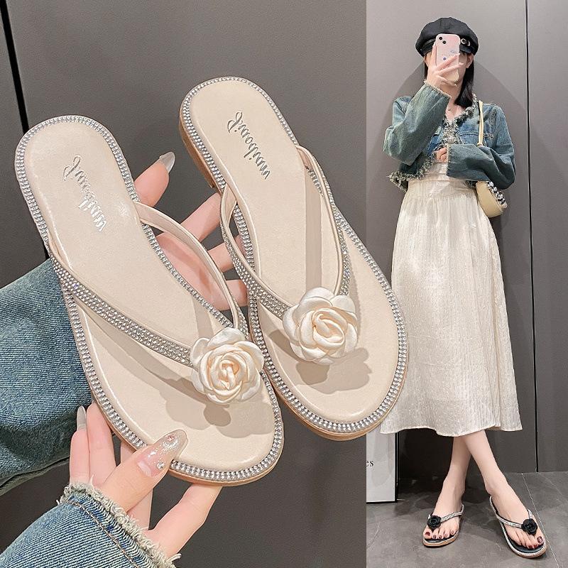 Fashion sweet camellia flower flip flops women crystal beading flat slippers ladies floral slides summer beach shoes thong sandalias
