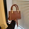 Casual women's portable solid color women's bag 2025 popular new trendy fashion shoulder bag crossbody small square bag