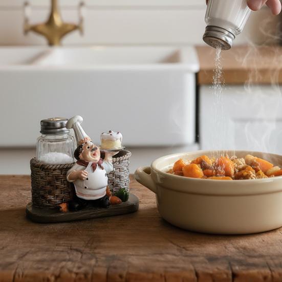 DYS Salt And Pepper Shakers Set, Decorative Resin Chef Statue Spice Organizer, Glass Seasoning Holder for Kitchen Dining Centerpiece