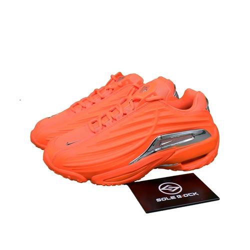 

Nike NOCTA x Hot Step 2 Total Orange - DZ7293-800 EU 37.5 помаранчевий