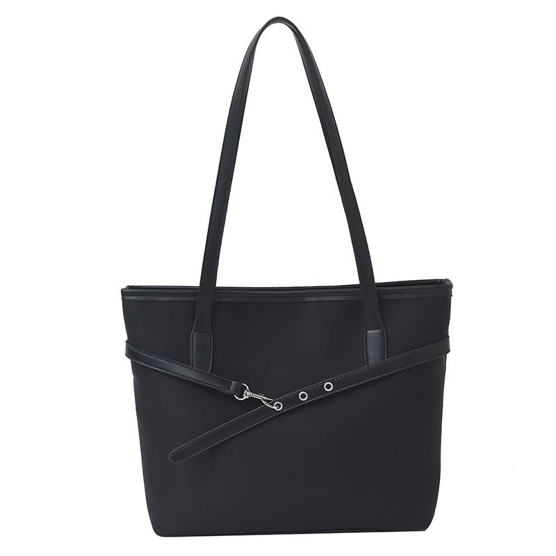 Commuter tote bag women's new fashion trendy large-capacity shoulder bag high-end textured armpit bag
