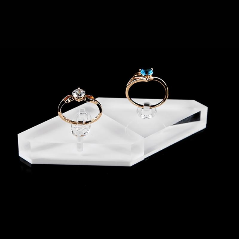 3pcs Clear Acrylic Jewelry Ring Display Holder Stand Wedding Table Decor 3pcs Clear Acrylic Jewelry Ring Display Holder Stand Wedding Table Decor