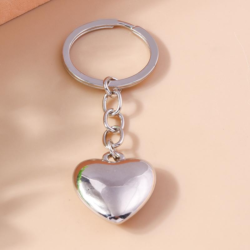 

Classic Metal Electric Guitar Keychain Mini Musical Instruments Keyring Pendants for Key Holder Handbag Charm Accessories