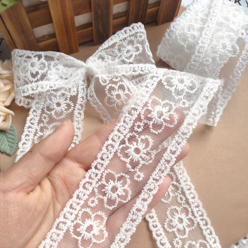 Beige 4cm Embroidered Lace Trim Bow for Hair Accessories, Lolita Ornaments, Bouquet Decoration, Ribbon Craft.