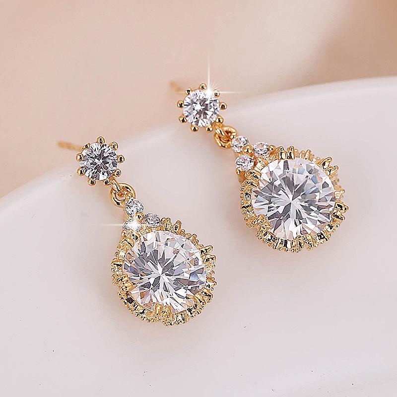 European Fashion Rhinestone Rose Flower Earrings
