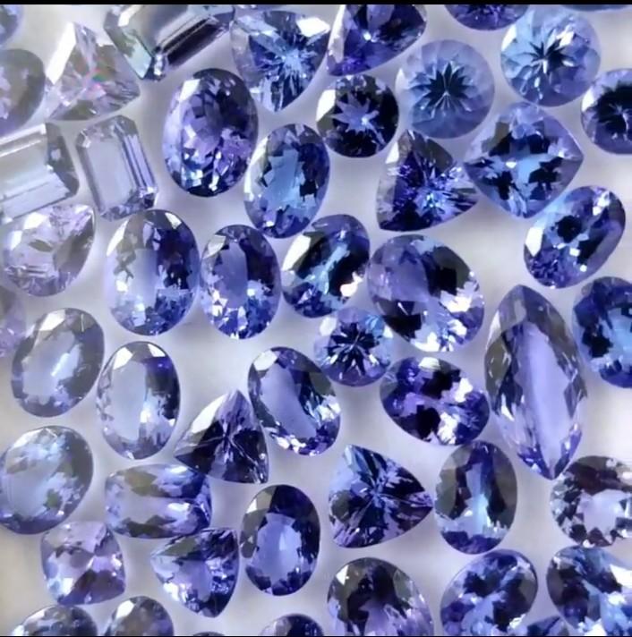 A+ Quality Natural Tanzanite Oval Cut Gemstone, Loose Tanzanite Stone, Calibrated Size Loose gemstone, Tanzanite Lot, Natural Gemstone Lot.