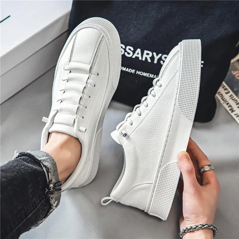 Spring New Men's Shoes, Fashionable and Versatile Lace Up Sneakers, Leather Comfortable and Casual Board Shoes
