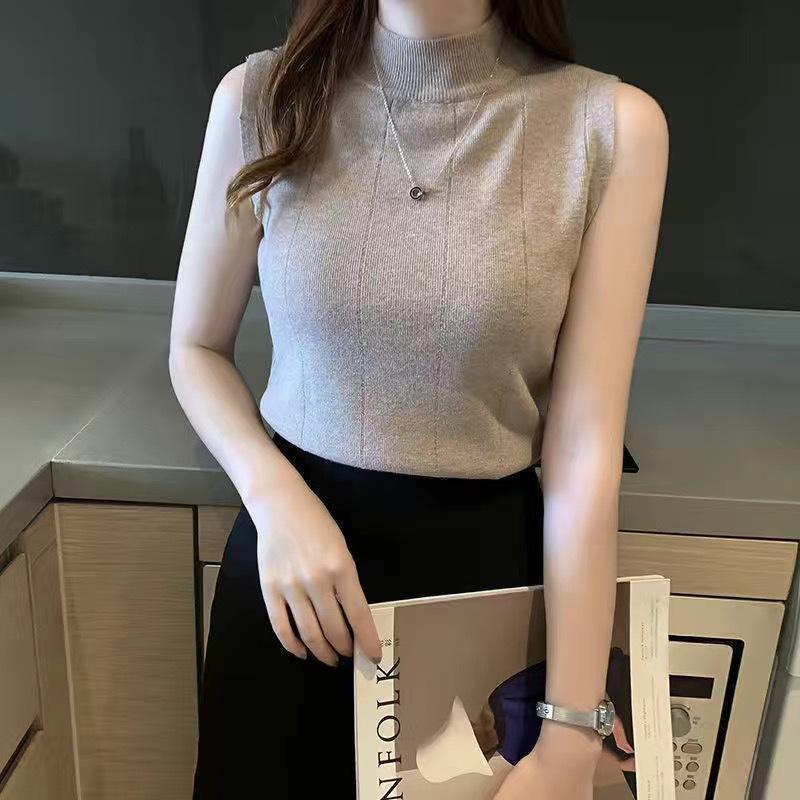 Sleeveless Knitted Sweater for Women Sexy Slim Short Vest Top Casual Thin Knitted Sweater with Solid Color Base Top