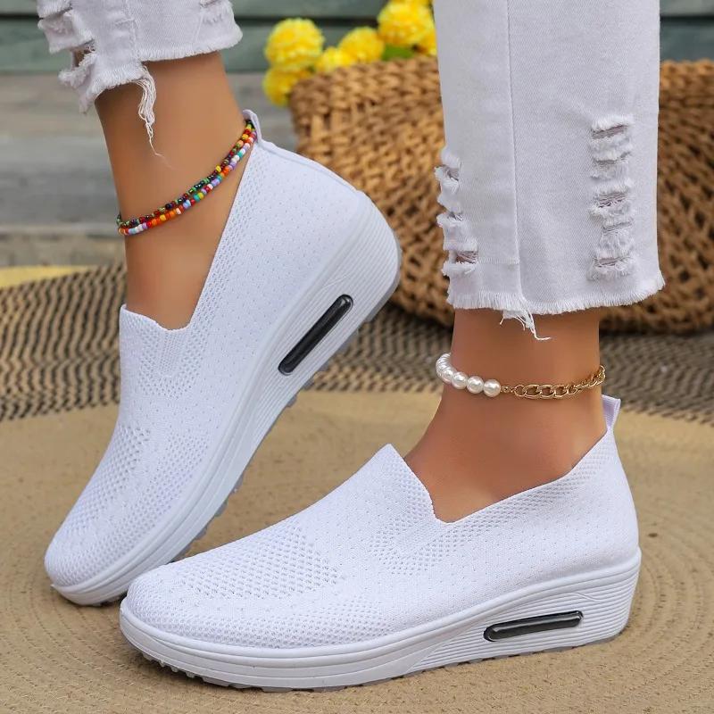 Fashion Women Casual Sneakers Summer Lightweight Comfortable Outdoor Sneakers Breathable Designer Walking Shoes Women Zapatos De Mujer