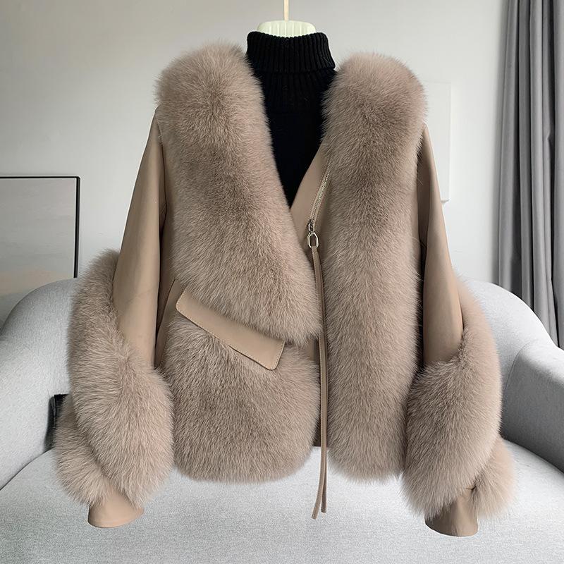New Haining fox fur coat women's short, sheepskin locomotive suit fur integrated coat winter