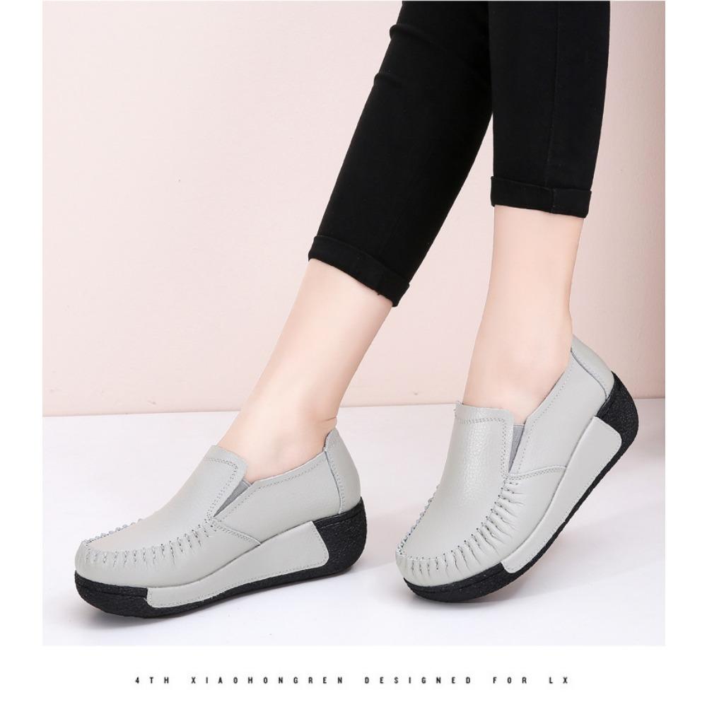 Ladies' Spring and Autumn Thick Soled Sports Shoes