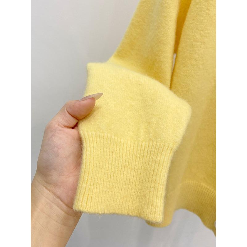 Tender yellow white single-breasted cardigan women's autumn and winter soft waxy long-sleeved top jacket round neck lazy wind knitted sweater