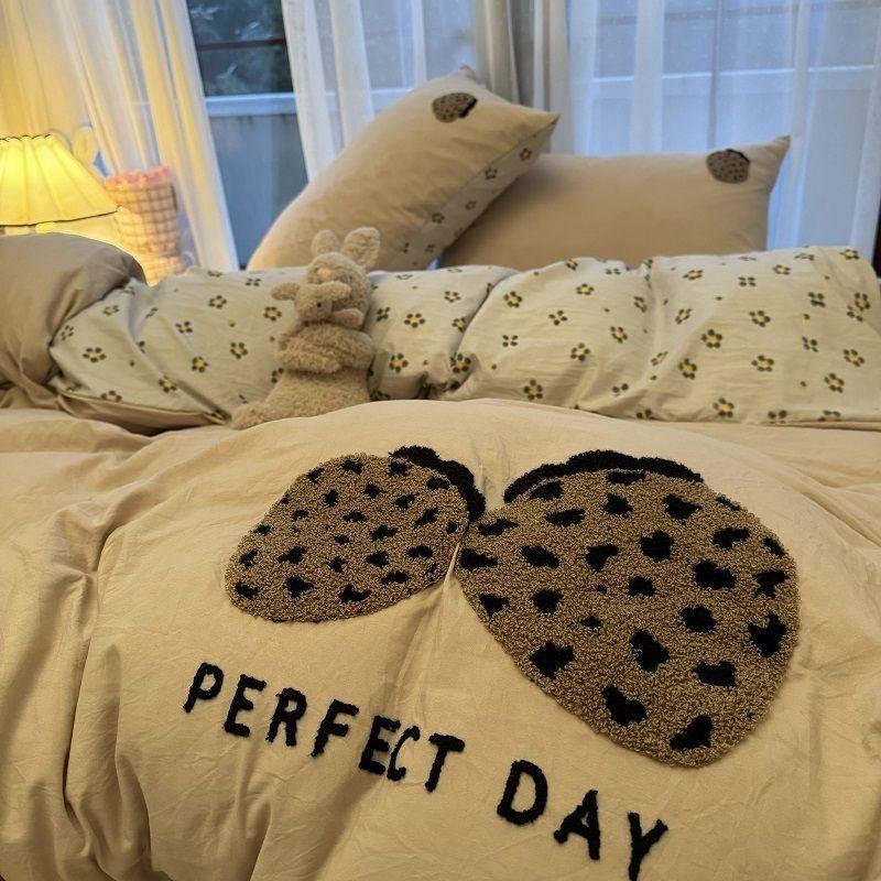 

Комплект постельного белья Countryside Ins Style Art Green Leaf Embroidery Washed Cotton Dormitory Bed Sheet 3 шт. 150 x 200 3pcs