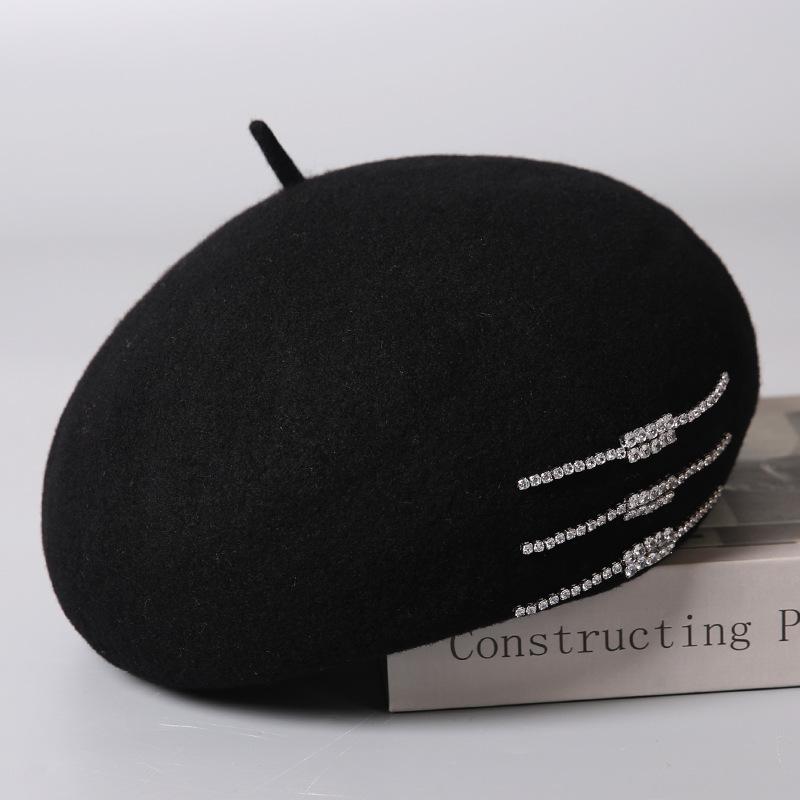 Beret women's autumn and winter new wool woolen beret versatile painter hat women show small face