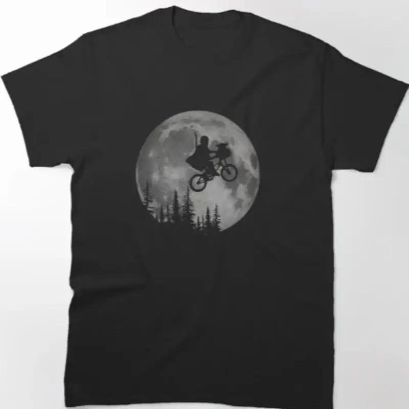 Across The Moon With Men Classic T Shirt S разноцветный
