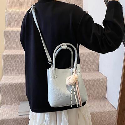 Bucket Bag Women's Simple Bag Summer New Fashion Trend Shoulder Bag Simple Versatile Messenger Bag