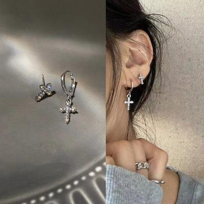 Fashion Shiny Zircon Crystal Cross Drop Earrings for Women Korean Rhinestone Cross Stud Earrings Hip Hop Earrings Jewelry Gift