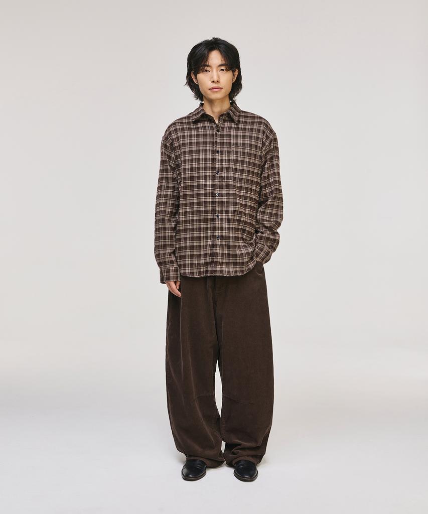 SIGNATURE Wide Curved Dart Corduroy Pants [Brown]