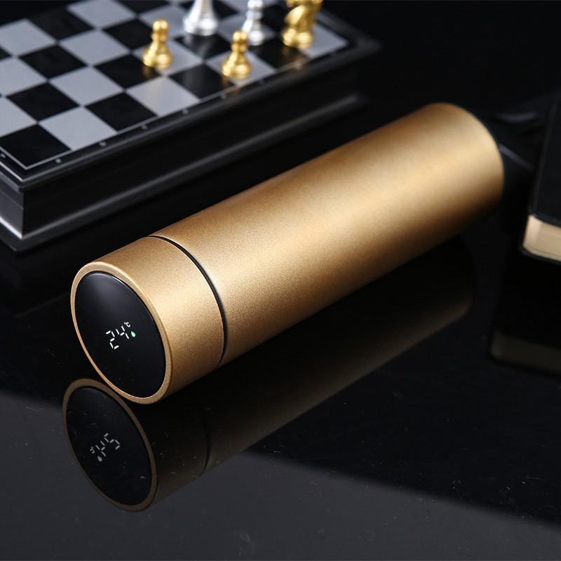 Smart termosmugg i 304 rostfritt stål: Dubbelväggig vakuumdesign med temperaturdisplay, idealisk för affärs- och kontorsbruk, anpassningsbar logotyp.