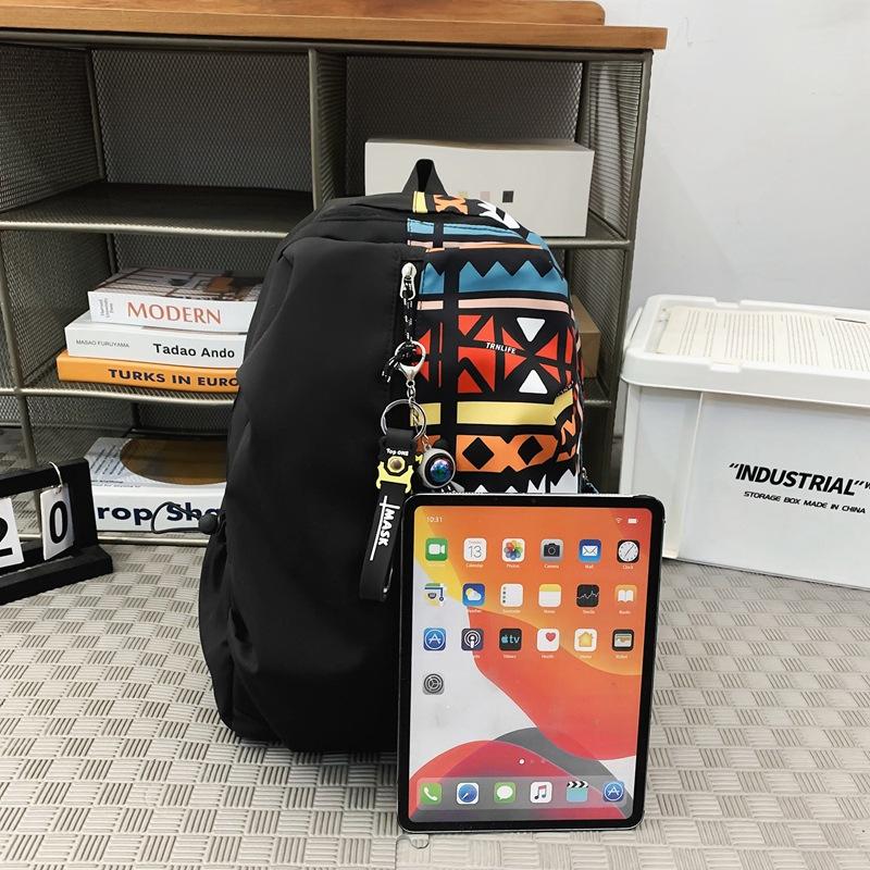 Creative Graffiti Backpack Men and Women Fashion Personality Middle School Student Backpack Lightweight Large Capacity Junior High School Student Sch