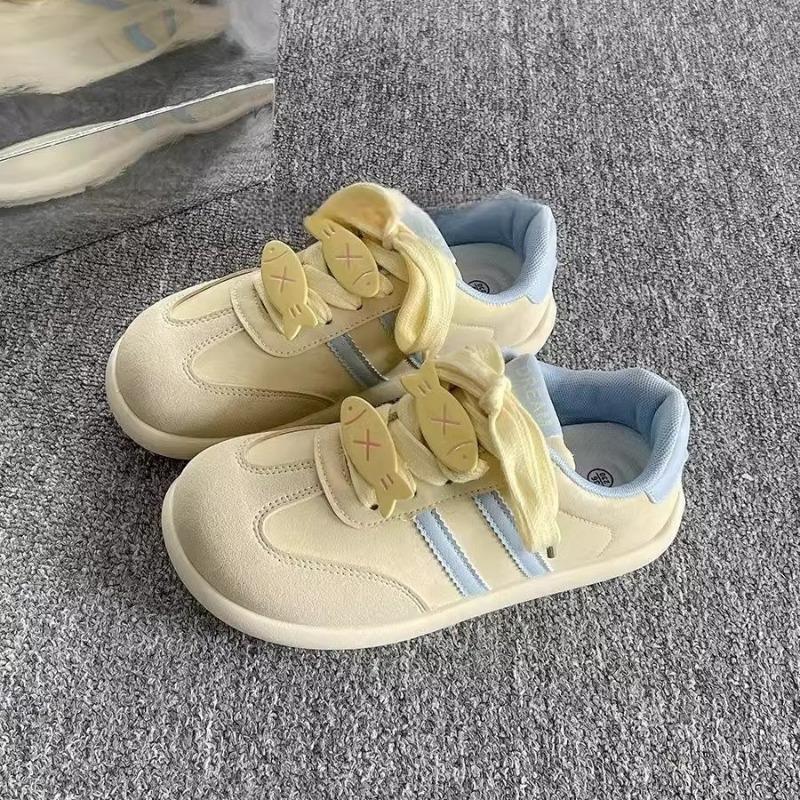 

Platform white shoes women s spring new versatile shoes cute casual sports 40