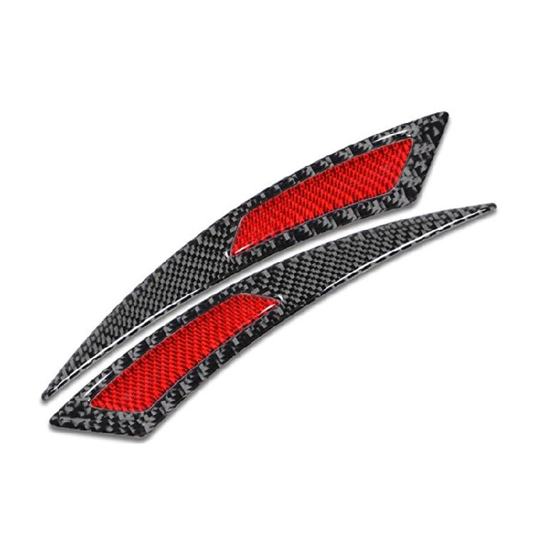 

Automotive Wheel Arch Protector With Carbon Fiber Finish Adhesive Backing Universal Suitable For Car Exterior Protection