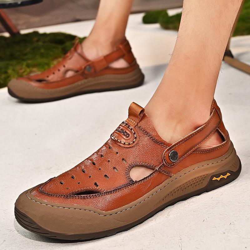 Fashion Breathable Beach Leather Man Sandals Outdoor Soft Hiking Closed Toe Summer Hollow Out Shoes Mens Baotou Trekking Casual Sandals