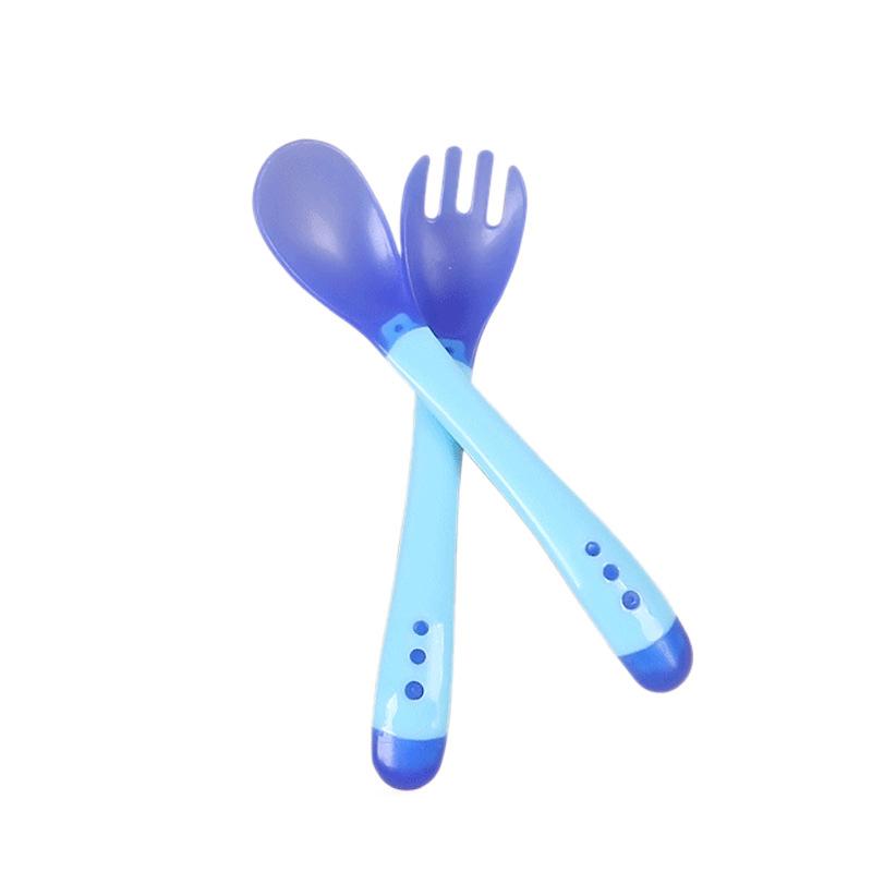 2PC Set Spoon and Fork Temperature induction spoon soft silicone Tableware Feeding Dishes Cheap Utensils Solid Feeding